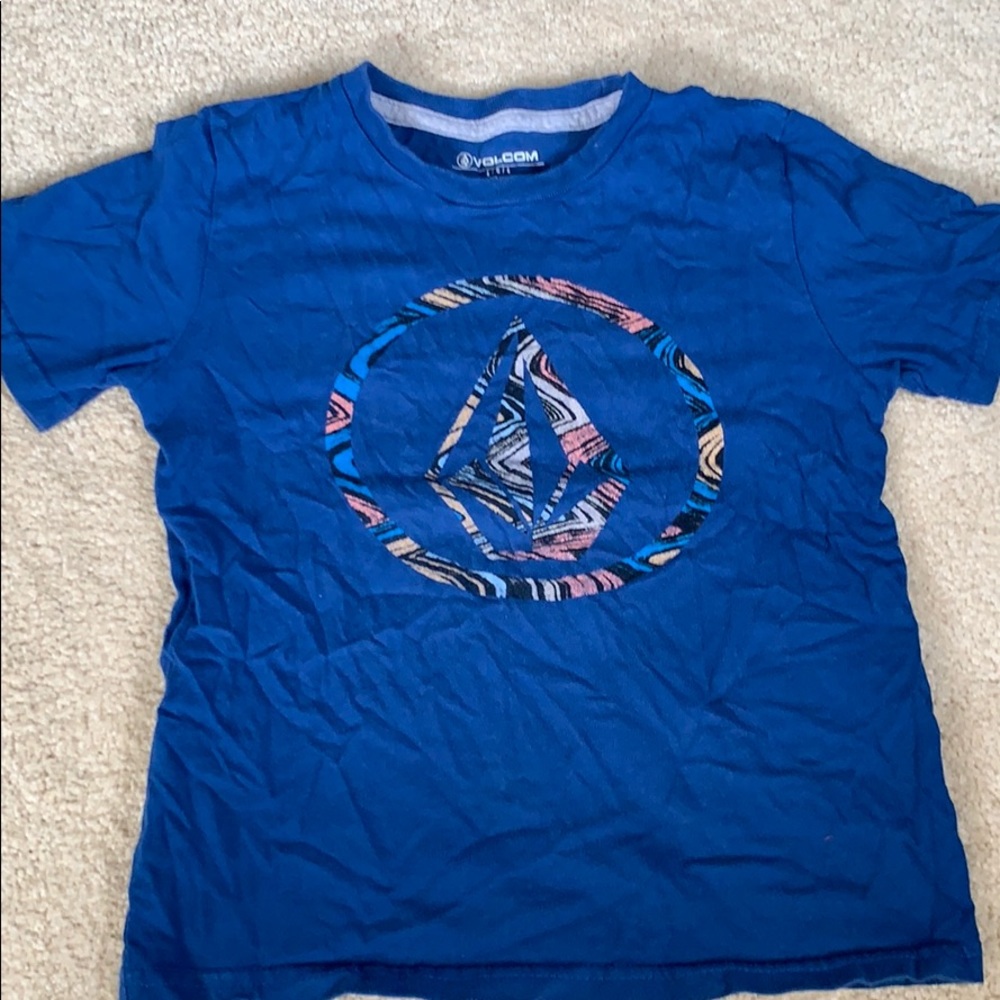 Volcom shirt